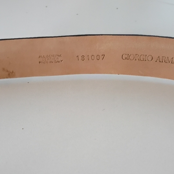 Giorgio Armani Vintage Gold Toned Women's Belt Size 44 - Picture 3 of 12